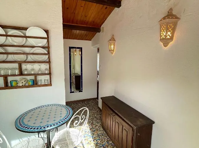 Morosi - Favone Apartmán *